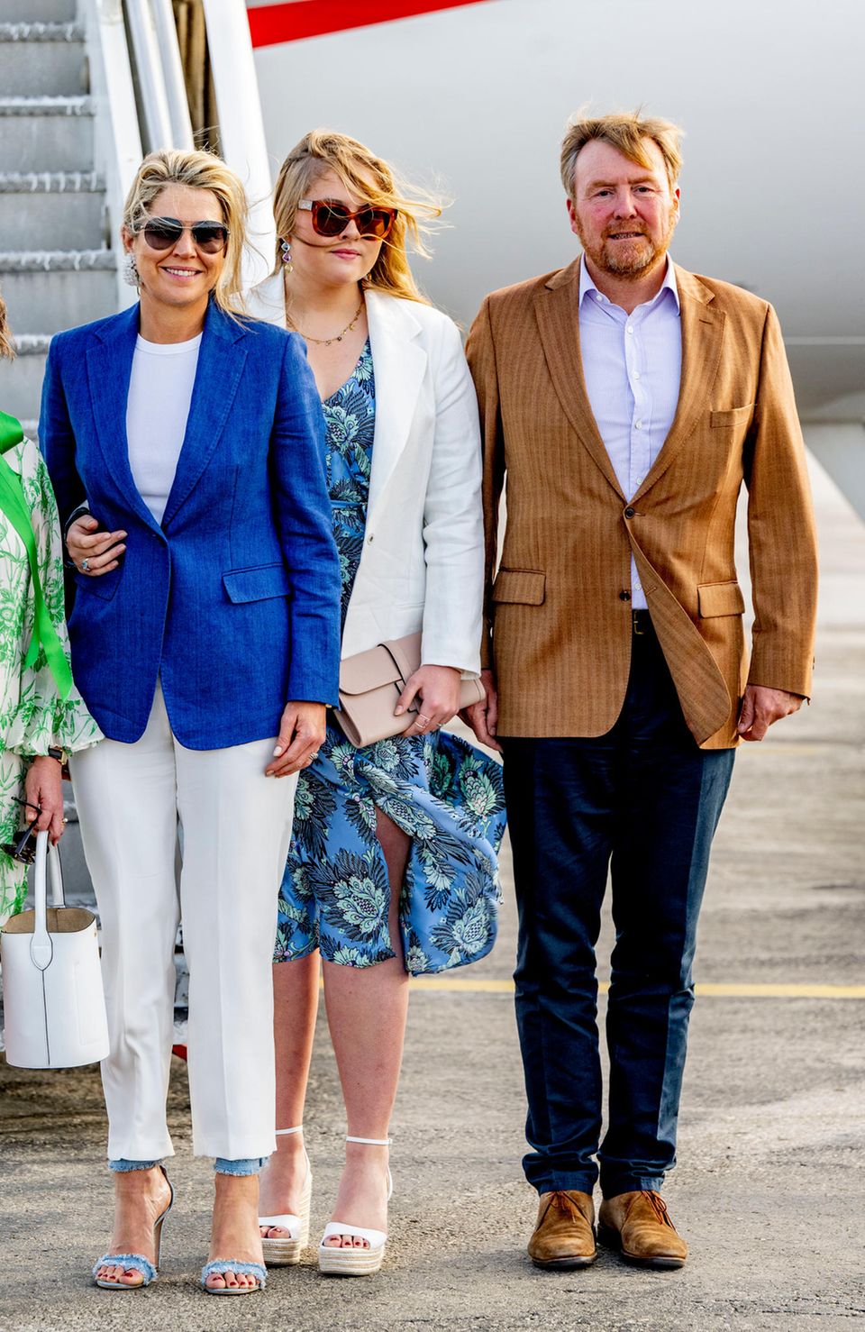  Königin Máxima, Prinzessin Amalia und König Willem-Alexander bei ihrer Ankunft in der Karibik.
