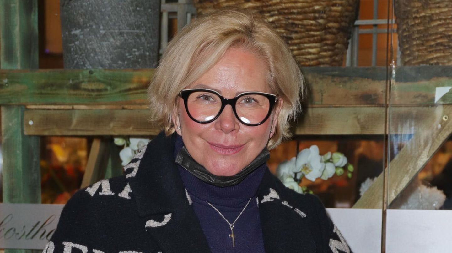 Claudia Effenberg - Starporträt, News, Bilder | GALA.de