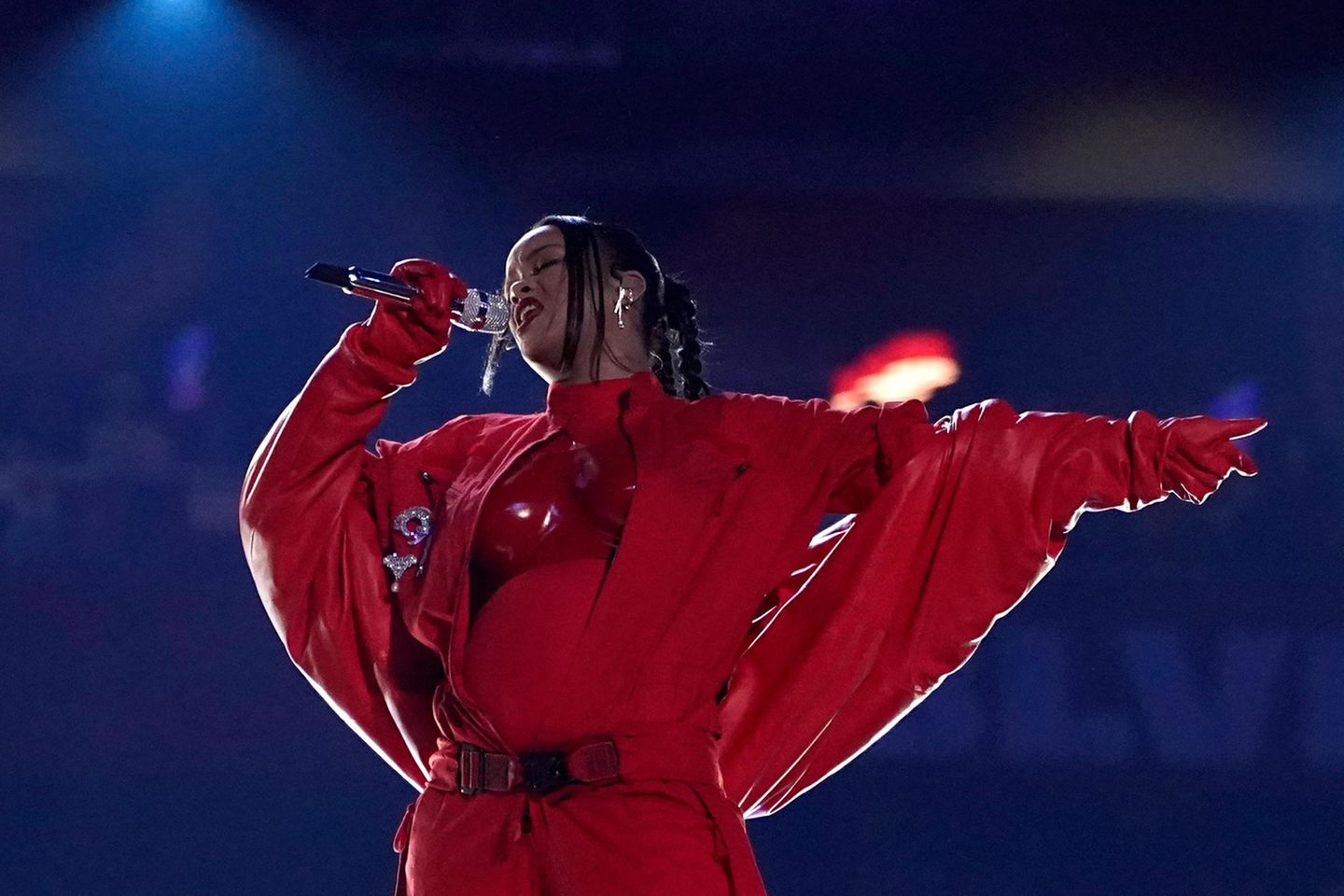 Rihanna bei der Halbzeitshow des Super Bowls 2023