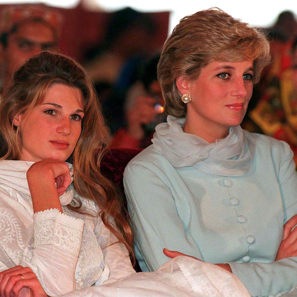 Jemima Khan und Prinzessin Diana (†) in Lahore, Pakistan 