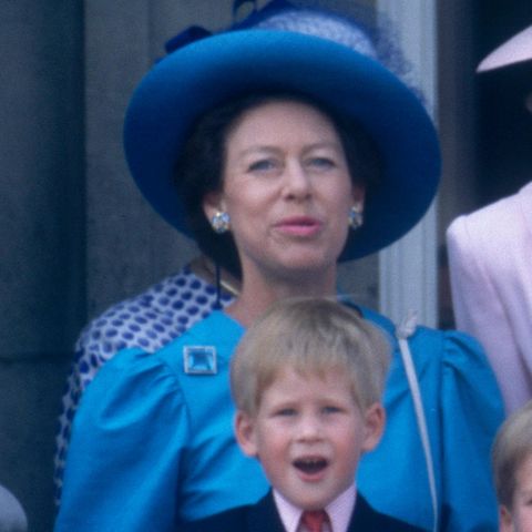 Prinzessin Margaret (†) und Prinz Harry während Trooping the Colour im Jahr 1989.