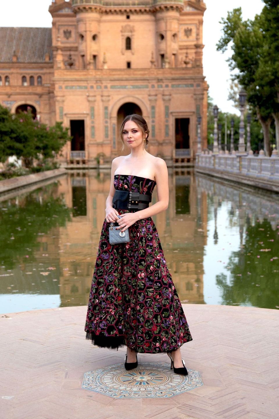 Stella Banderas bei der "Crucero Collection" Fashion Show im spanischen Sevilla am 16. Juni 2022.