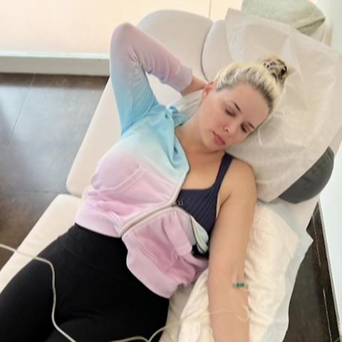 Daniela Katzenberger meldet sich mit besorgniserregendem Foto aus der Klinik