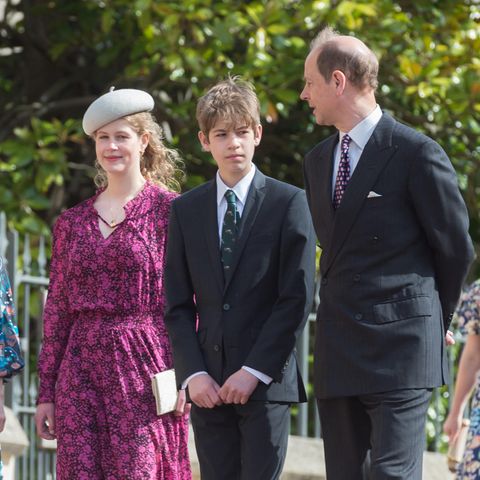 Sophie und Edward, Herzogin und Herzog von Edinburgh, mit ihren Kindern Lady Louise und James, Earl of Wessex