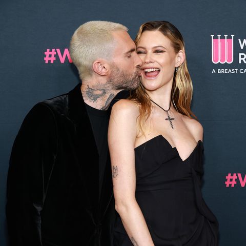 Promi-Küsse: Adam Levine und Behati Prinsloo
