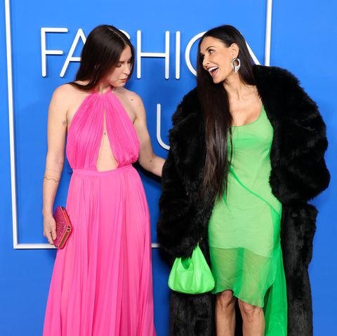 Pretties in Pink and Green: Auch die farblich kontrastierenden Red-Carpet-Looks von Scout LaRue Willis und Demi Moore können sich sehen lassen. 