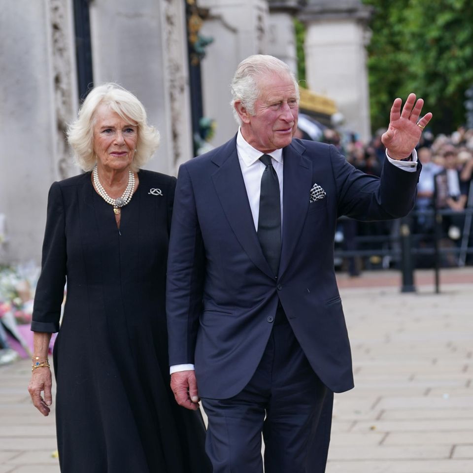 Königin Camilla und König Charles