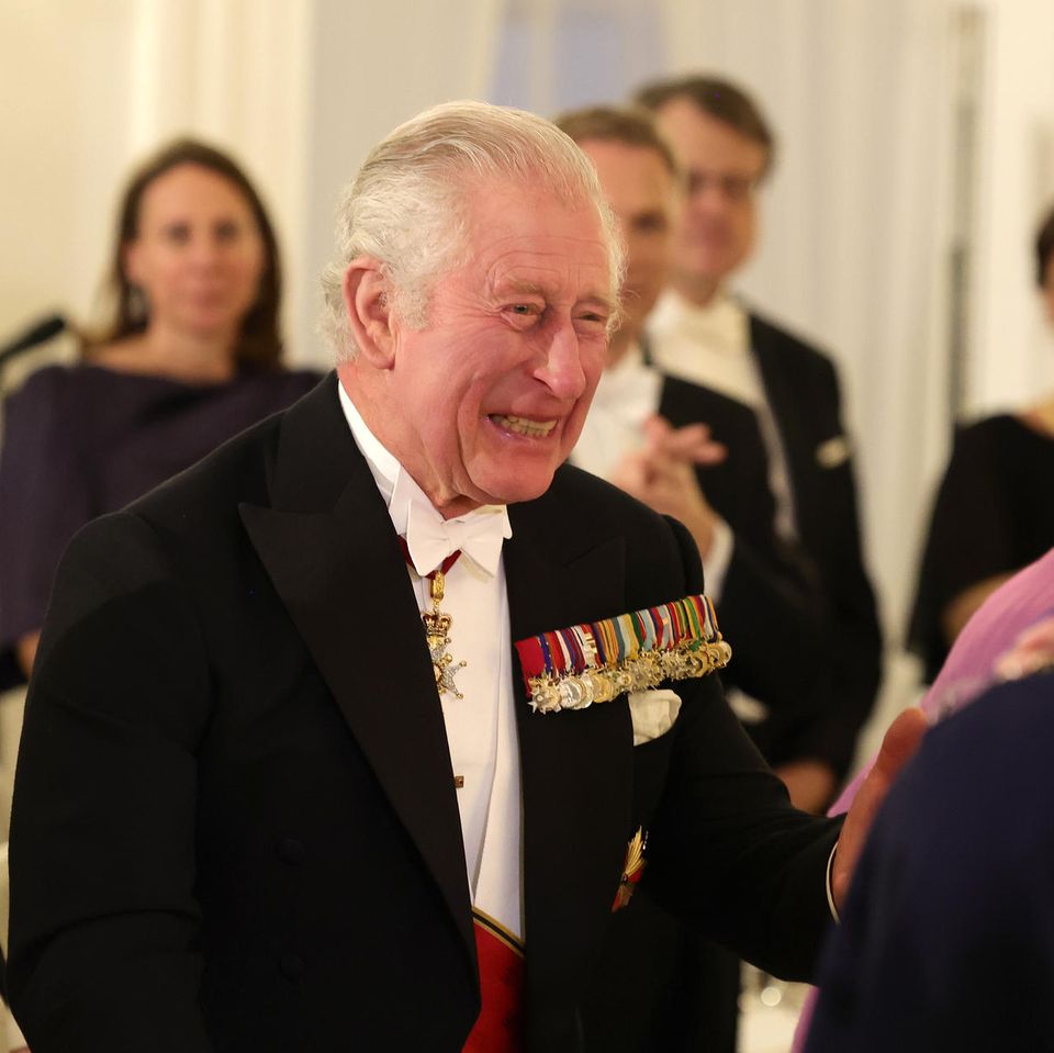 König Charles: Bei seiner fast akzentfreien Rede sorgt er für Gelächter