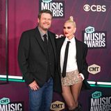 Und noch ein Style-Paar bei den Country Music Awards in Austin: Blake Shelton und Gwen Stefani! Wobei Gwens knapper Blazer-Glitzer-Mini-Look mit Feder-Boots ein stärkerer Blickfang ist als der lässige Jeans-Look ihres Ehemanns.