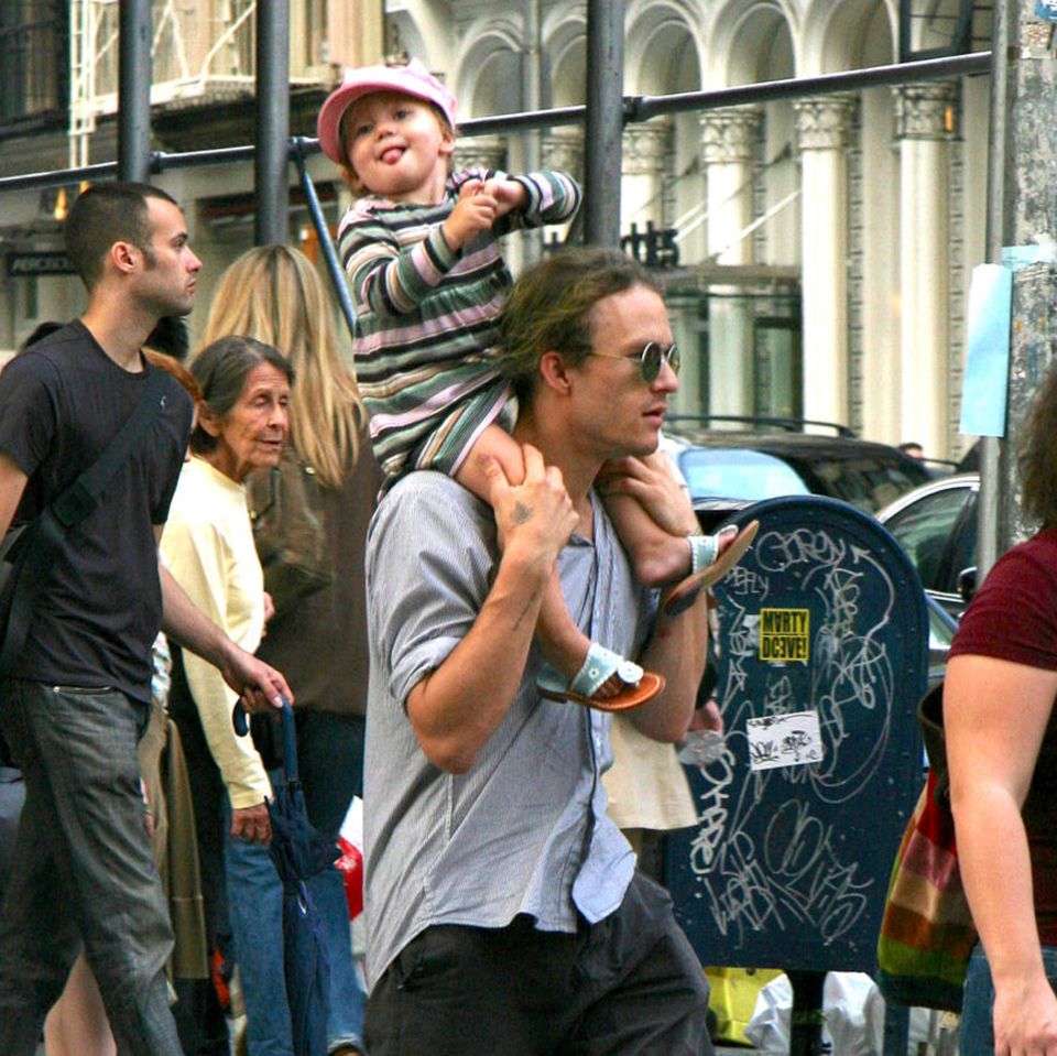 Unvergessen: Häufig schlenderte Heath Ledger (†) mit Tochter Matilda auf den Schultern durch die Straßen New Yorks.