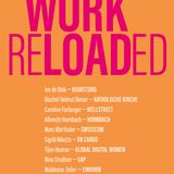 Ronja Ebeling - "WORK RELOADED – Führungskräfte im Vorstellungsgespräch" Willkommen zum Vorstellungsgespräch! Für ihr zweites Buch hat sich Ronja Ebeling mit namhaften Manager:innen getroffen und mit ihnen stellvertretend für die Generation Z über die Zukunft unserer Arbeitswelt gesprochen – auf Augenhöhe. Ein Buch, das durch seine Vielseitigkeit einmal mehr verdeutlicht, wie sich Märkte nachhaltig und wirtschaftlich verändern müssen, um in Zukunft im menschlichen Miteinander am Arbeitsplatz bestehen zu können. Nach dieser Lektüre ist man nicht nur schlauer, sondern auch voller Hoffnung. (Eden Books, 256 Seiten, 17,95 Euro)