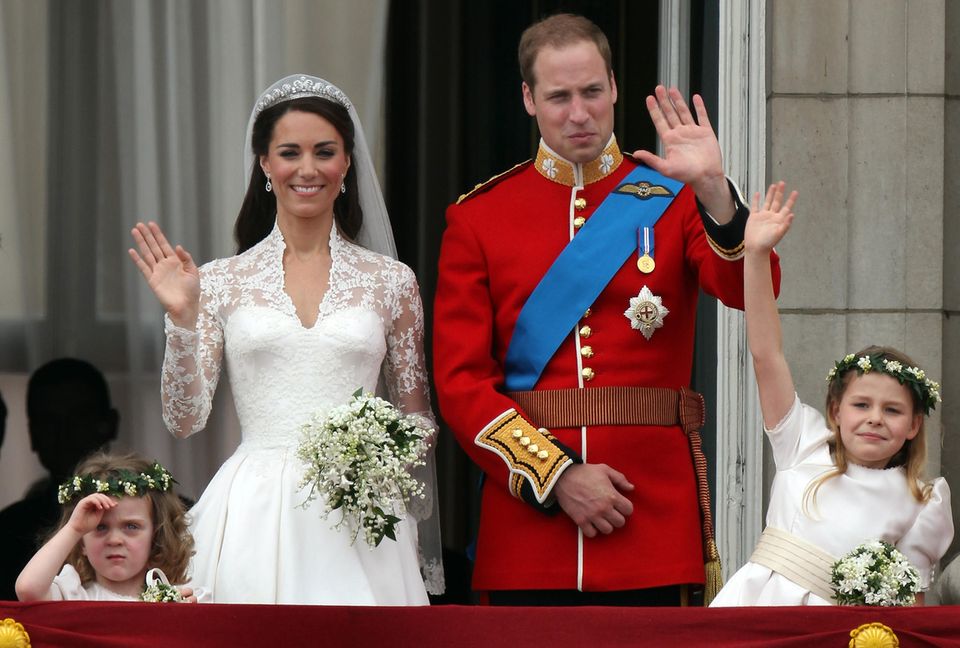 Lady Margarita Armstrong-Jones (rechts) als Blumenmädchen bei Catherines und Prinz Williams Hochzeit 2011.