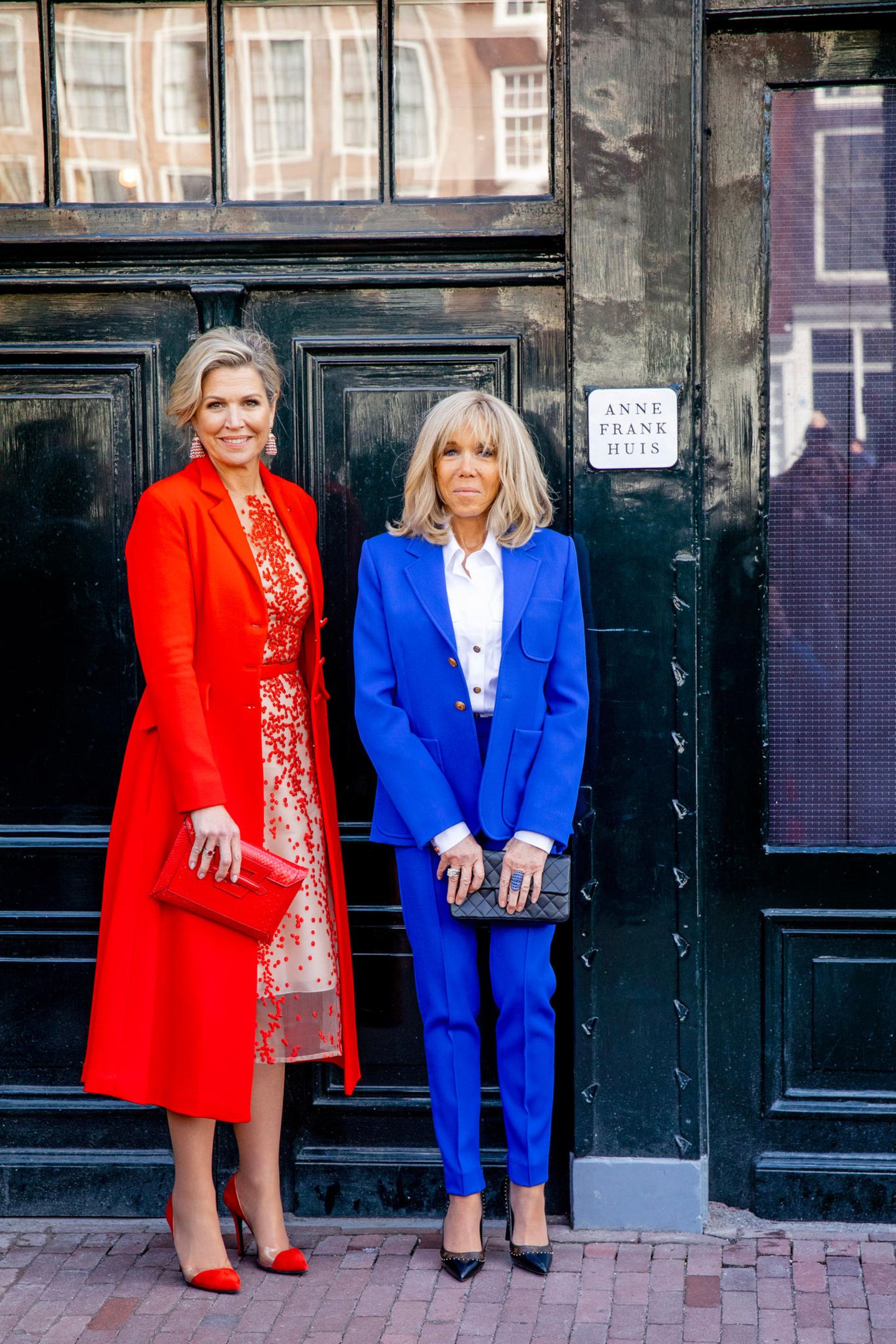 Brigitte Macron'S 1980: Beyond The Headlines - bi84el9