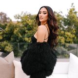 Party-Looks der Stars_ Shay Mitchell