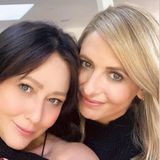 Sarah Michelle Gellar öffnet ihr privates Fotoalbum, um ihrer guten Freundin Shannen Doherty zum Geburtstag zu gratulieren. Dass die beiden nicht immer so unschuldig ausschauen wie auf diesem Selfie, zeigt das nächste Foto, welches die Schauspielerin auf Instagram teilt. 