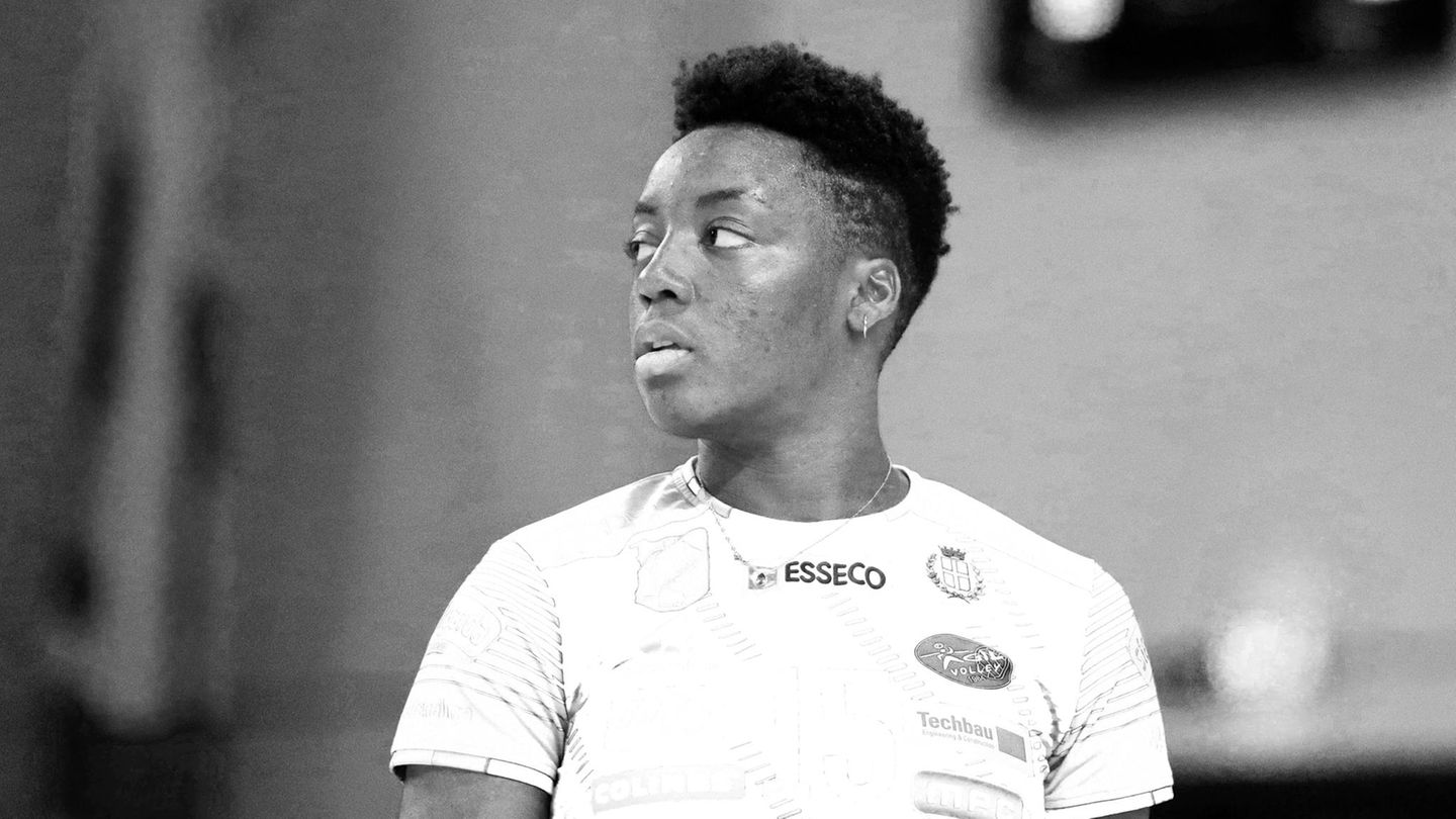 Julia Ituma (†18) Volleyballerin stürzt aus Fenster und stirbt GALA.de