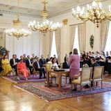 Stimmungsvoll ist der Saal im Hôtel de Ville, dem sich Prinzessin Alexandra und Nicolas Bagory das Ja-Wort geben.
