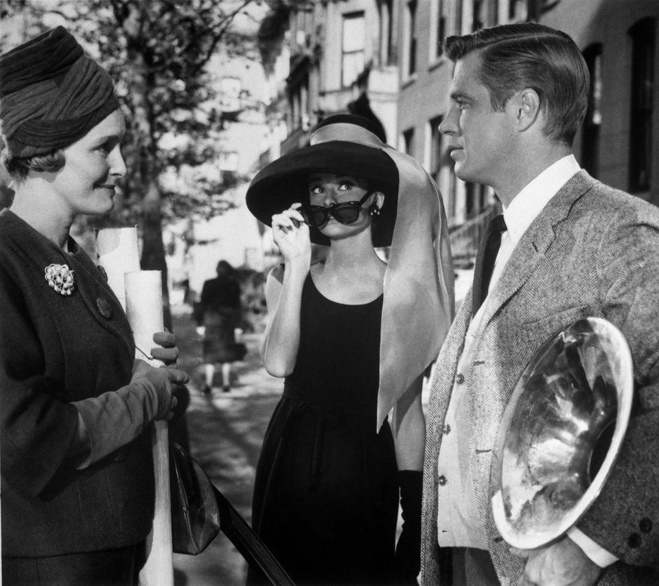 Bis heute ikonisch: die Looks von Audrey Hepburn in dem Film "Frühstück bei Tiffany'".