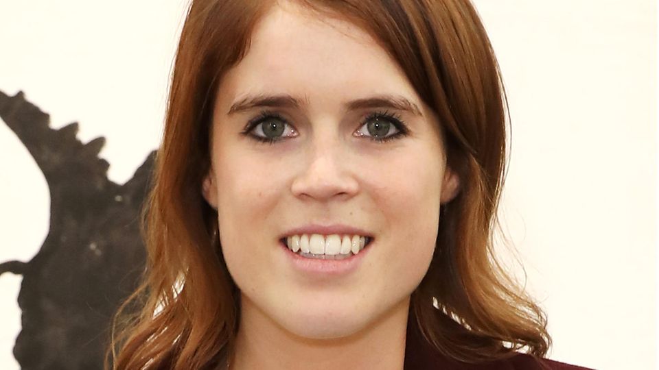Prinzessin Eugenie Detail in neuem Familienfoto hätte die Queen