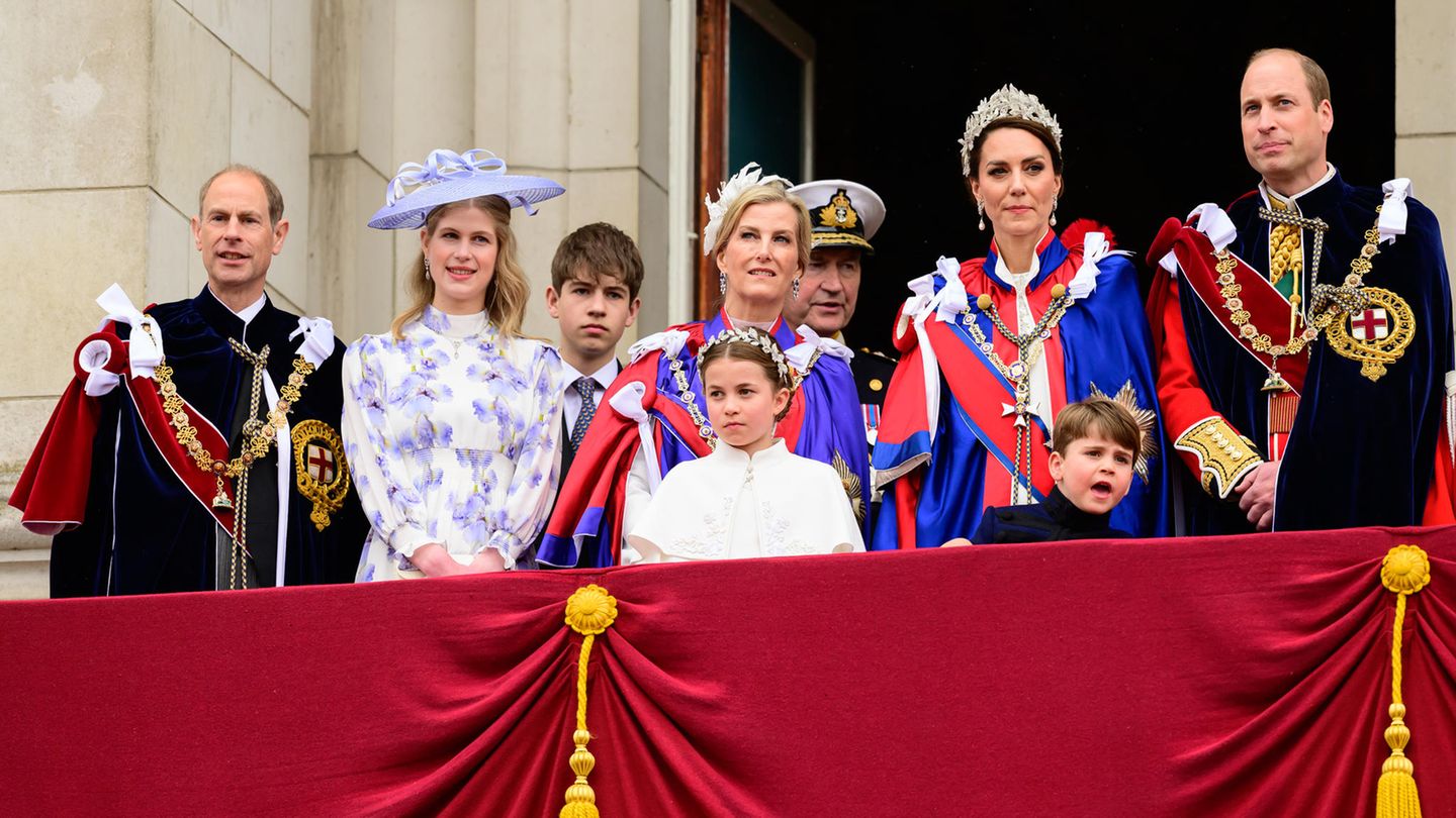 König Charles: Royals veröffentlichen nach der Krönung private Bilder