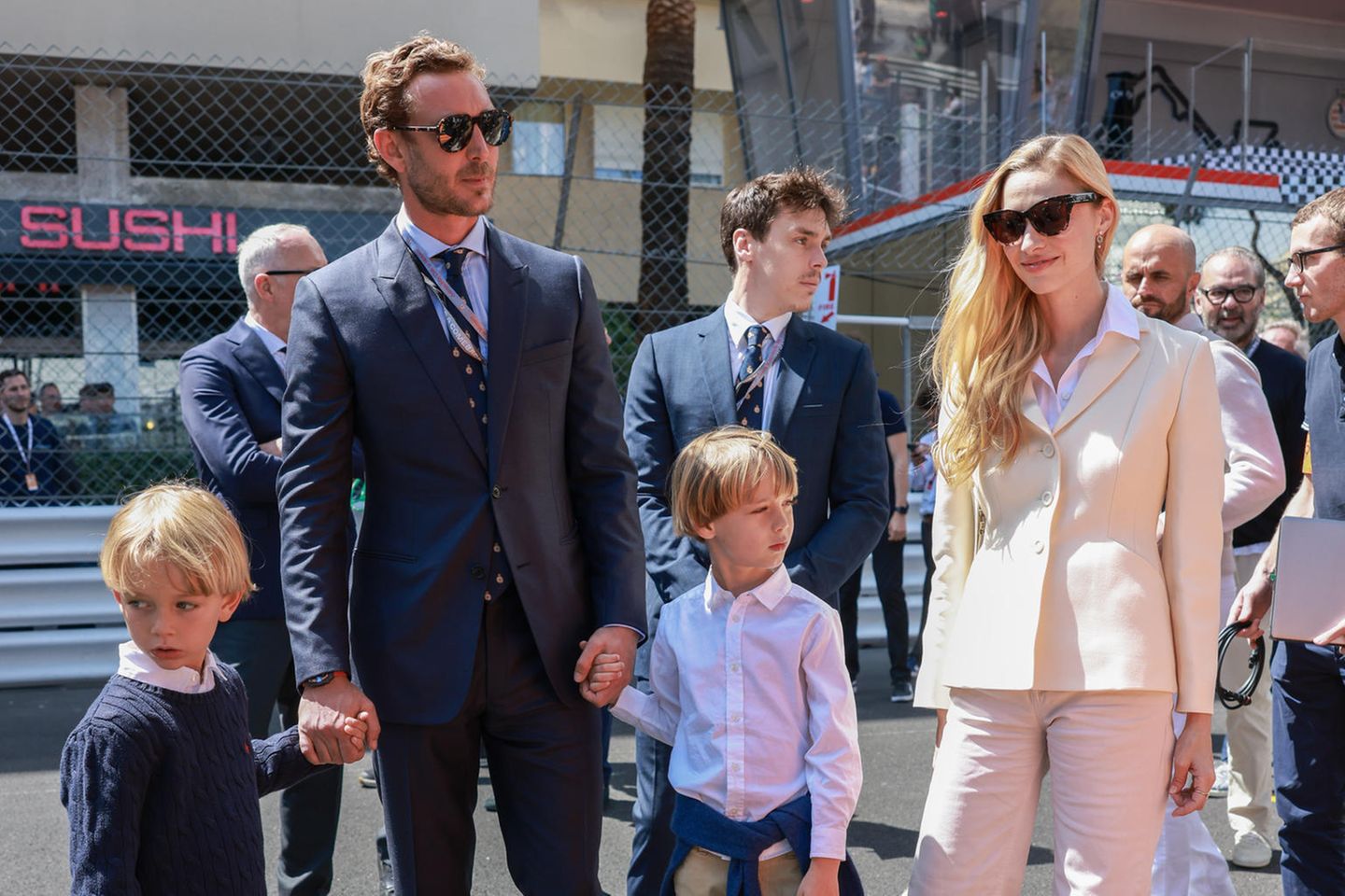 Beatrice Borromeo So businesslike sieht ein Familienausflug aus GALA.de