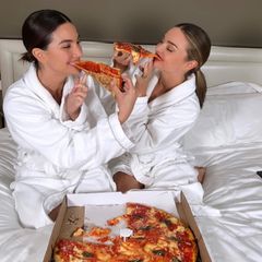 Pizza: Lily Aldridge und Miranda Kerr