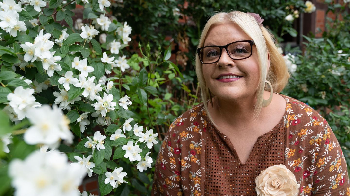 Porn Claudia Rivier - The day before, I checked our