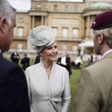 16. Mai 2023  Herzogin Sophie von Edinburgh besucht am Dienstag die Garden Party der "Not Forgotten Association" im Park des Buckingham Palast. Hier mischt sich die britische Royal für anregende Gespräche unter die Gäste. 