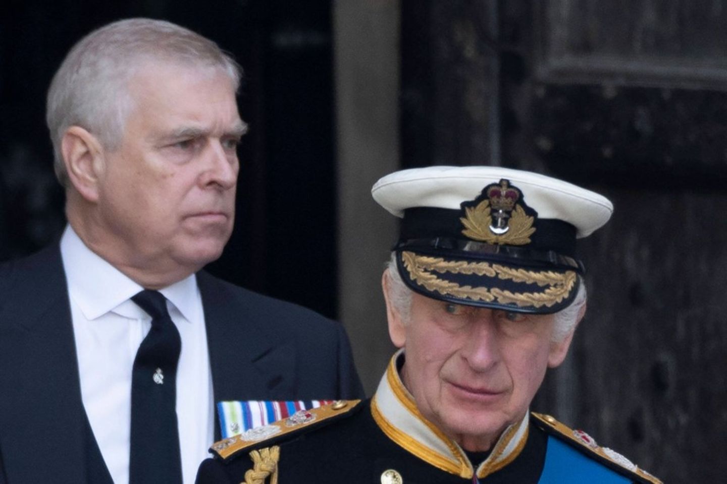 Prinz Andrew und König Charles sind sich angeblich nicht einig, was die Royal Lodge angeht.