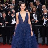 Schön, schöner, Irina Shayk. Das Topmodel hat in Cannes eine Punktlandung hingelegt. Zur "Killers Of The Flower Moon"-Premiere kommt sie im verspielten Tüllkleid von Giorgio Armani Privé. 