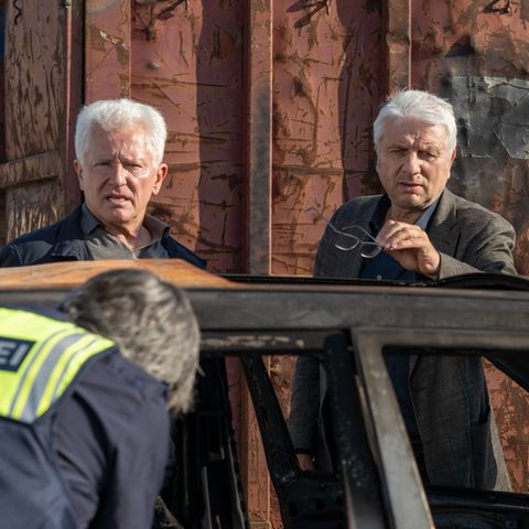 Die Münchner Kommissare Ivo Batic (Miroslav Nemec, l.) und Franz Leitmayr (Udo Wachtveitl) im "Tatort: Game Over".