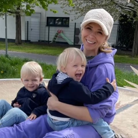 Tanja Szewczenko: Diese Liebeserklärung an ihren Mann kritisieren ihre Fans