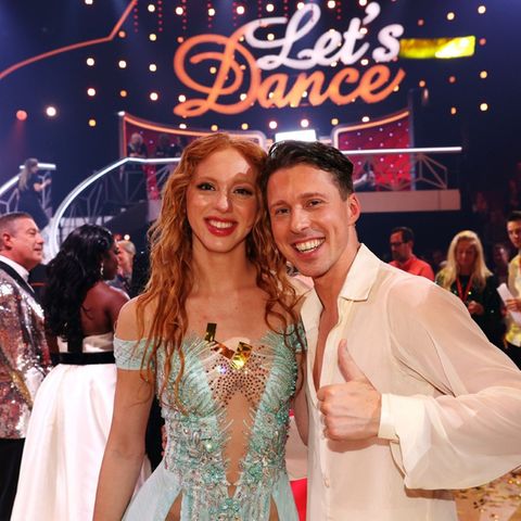 Anna Ermakova und ihr Tanzpartner Valentin Lusin haben sich den "Let's Dance"-Pokal 2023 geholt.