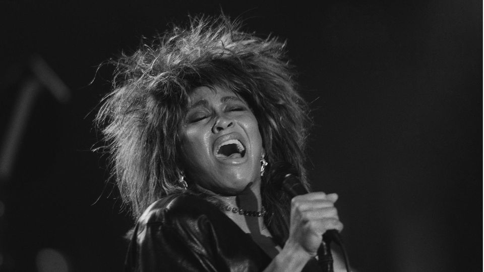 Tina Turner (†)