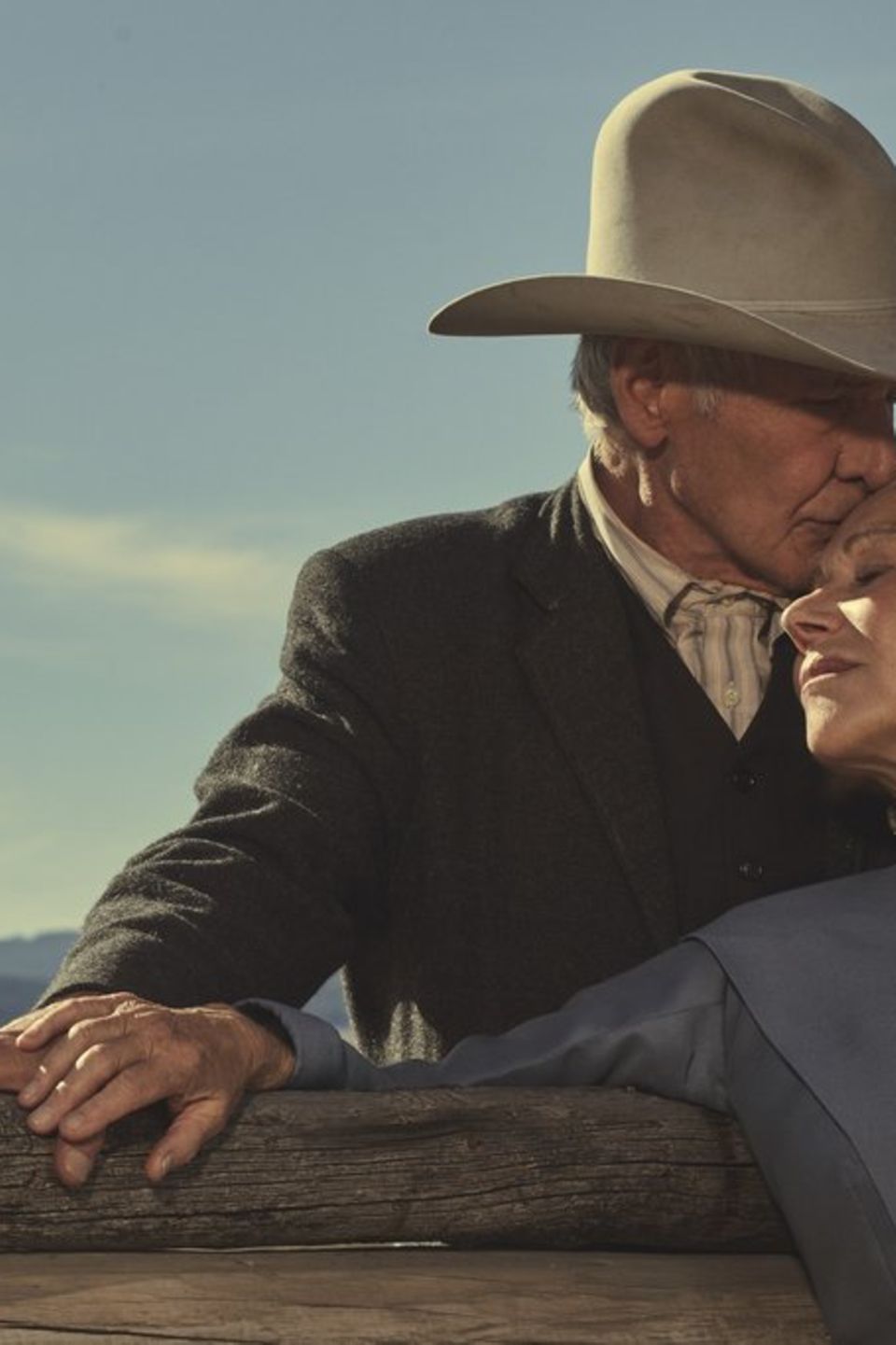 Harrison Ford und Helen Mirren geben in Western-typischen Kostümen eine exzellente Figur ab.