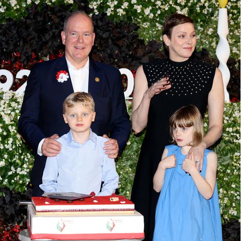 Fürst Albert und Fürstin Charlène mit ihren Kindern Prinz Jacques und Prinzessin Gabriella