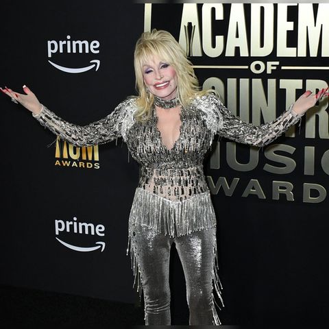 Sängerin Dolly Parton bricht sämtliche Country-Rekorde.