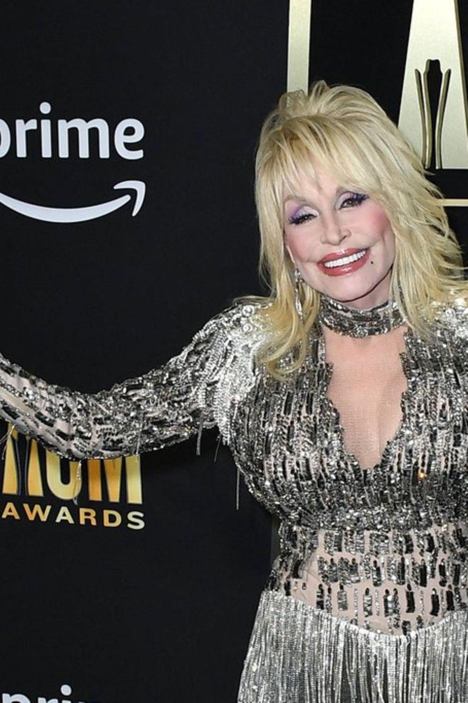 Sängerin Dolly Parton bricht sämtliche Country-Rekorde.