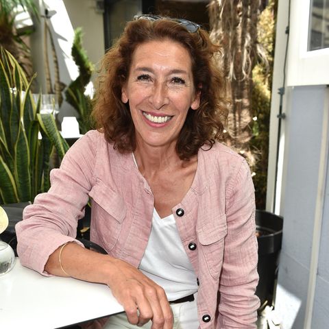 Adele Neuhauser