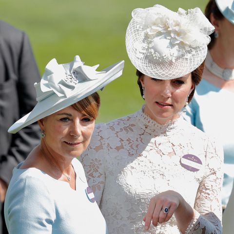 Carole Middleton mit ihrer Tochter Catherine, Princess of Wales