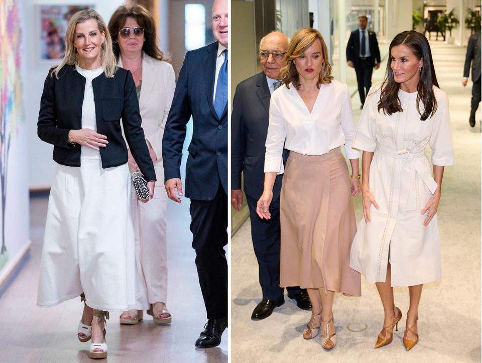 Herzogin Sophie und Königin Letizia setzen beide auf weiße Kleider aus luftdurchlässigen Materialien. 