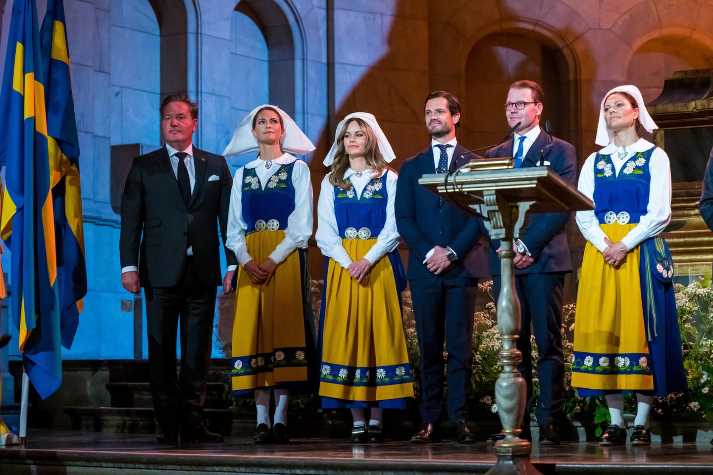 Chris O'Neill, Prinzessin Madeleine, Prinzessin Sofia, Prinz Carl Philip, Prinz Daniel und Prinzessin Victoria (v.l.n.r.)