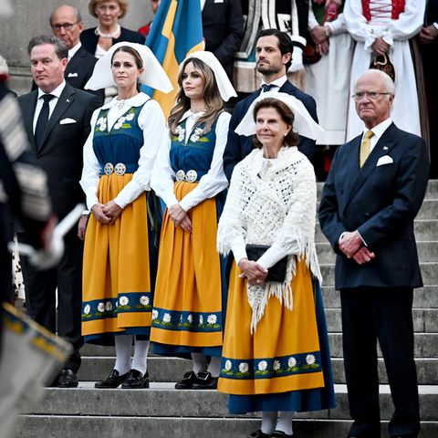 Chris O'Neill, Prinzessin Madeleine, Prinzessin Sofia, Prinz Carl Gustaf, Königin Silvia und König Carl Gustaf (v.l.n.r.)