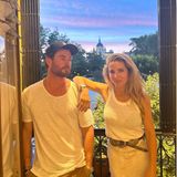 Elsa Pataky genießt ihre Heimatstadt Madrid mit ihren Liebsten, wie sie auf Instagram verrät. Einige der schönen Momente hält die Schauspielerin zur Freude der Fans mit der Kamera fest, so wie diesen tollen Sonnenuntergang zusammen mit Ehemann Chris Hemsworth. 