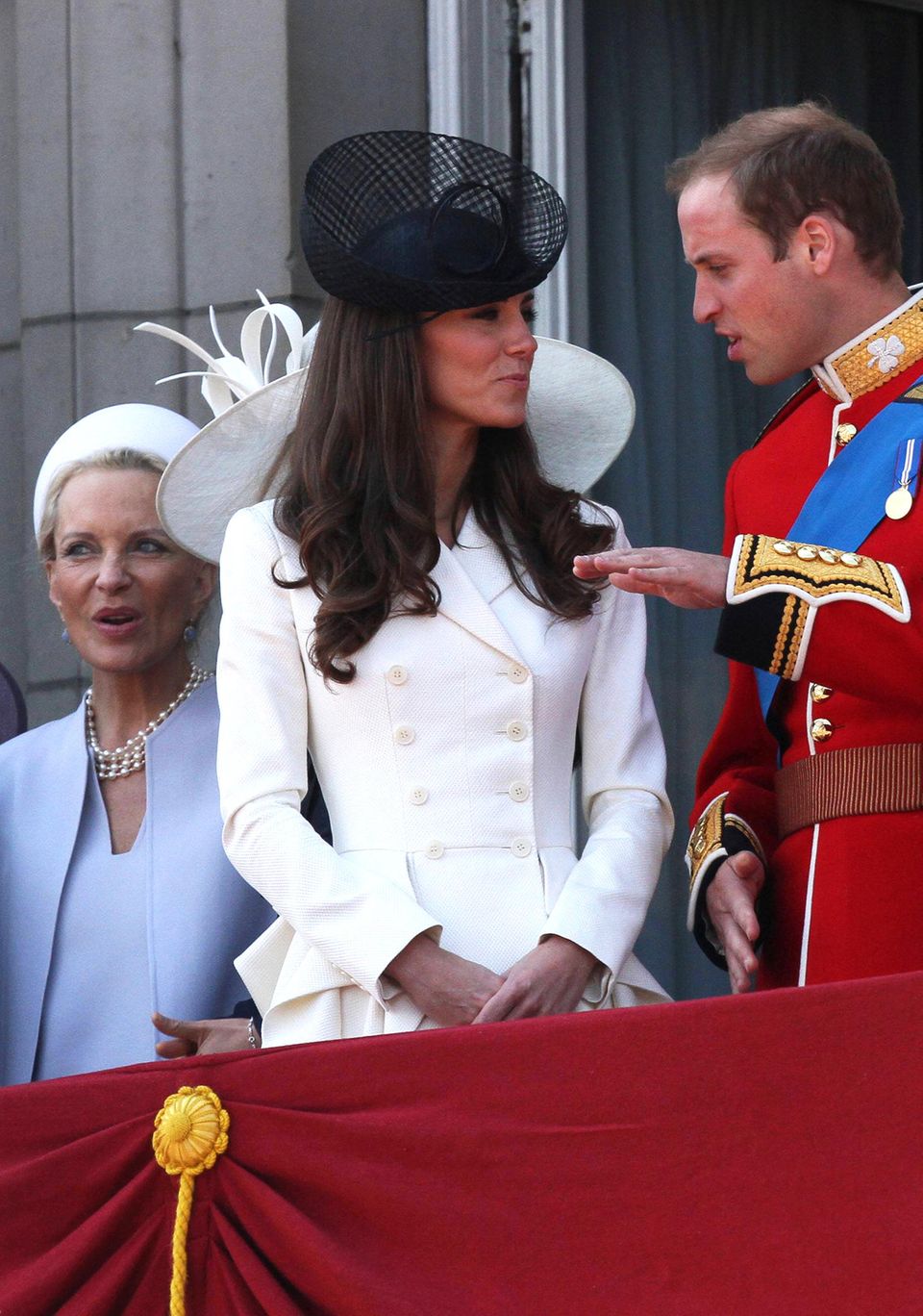 Alexander McQueen kleidet Kate Middleton