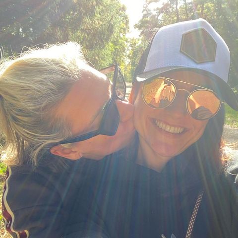 Juliette Schoppmann und Tahnee