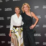 Judith Gerlach und Maria Furtwängler verbreiten mit ihren Filmfest-Looks beste Laune.