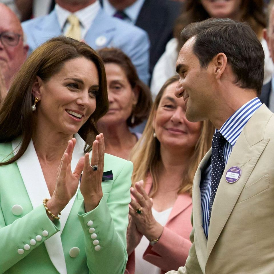 Prinzessin Kate und Roger Federer gemeinsam in der Royal Box im All England Lawn Tennis and Croquet Club in Wimbledon.
