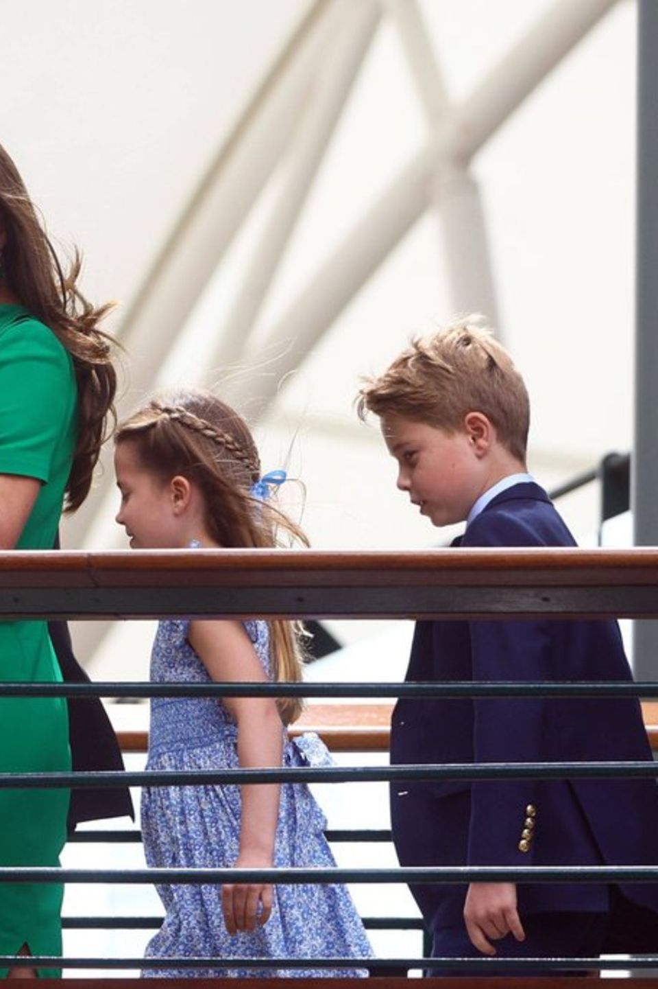 Prinz William und Prinzessin Kate erreichen mit ihren Kindern Prinzessin Charlotte und Prinz George das Wimbledon-Gelände.
