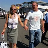 Den sportlichen Partnerlook können Zara und Mike! Hier in sommerlicher Variante beim Formel-1-Rennen in Silverstone.